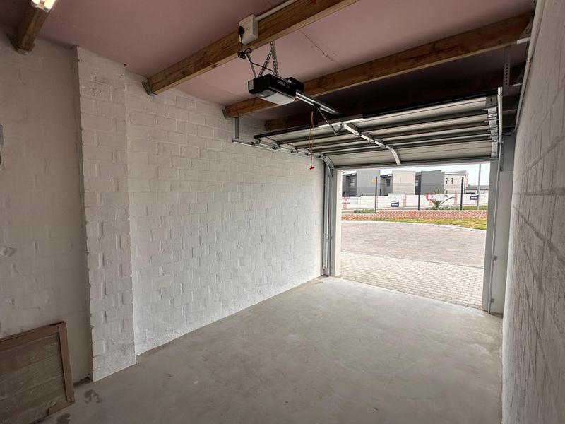 To Let 2 Bedroom Property for Rent in Haasendal Western Cape